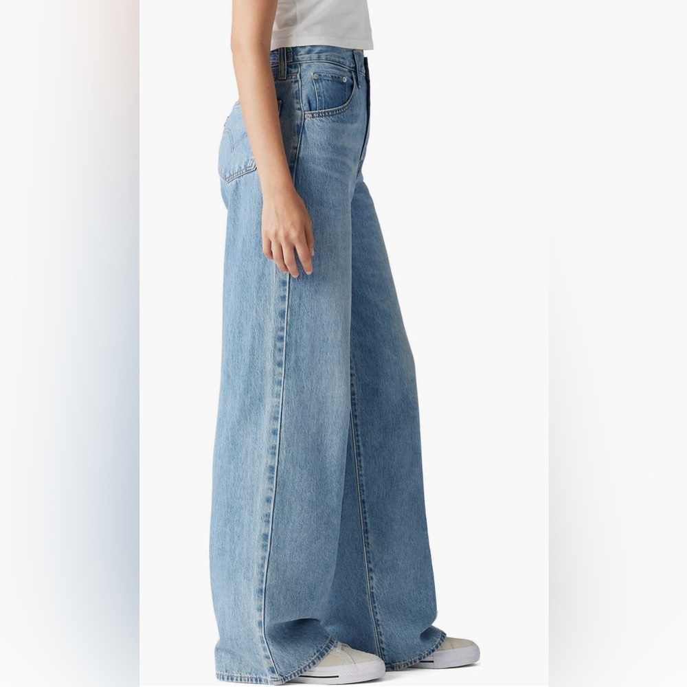 ❤️NWT Levi’s Cinch Baggy Wide Leg Jeans 25 x 31 (invested indigo)